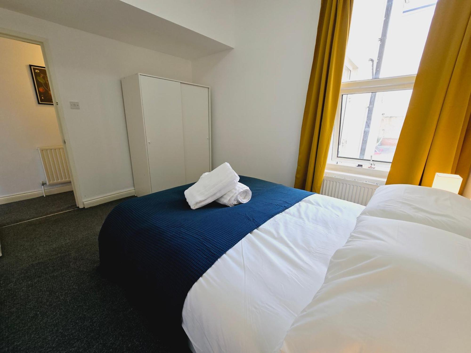 The Flat - 2 Bedroom Apartment ลอนดอน ภายนอก รูปภาพ